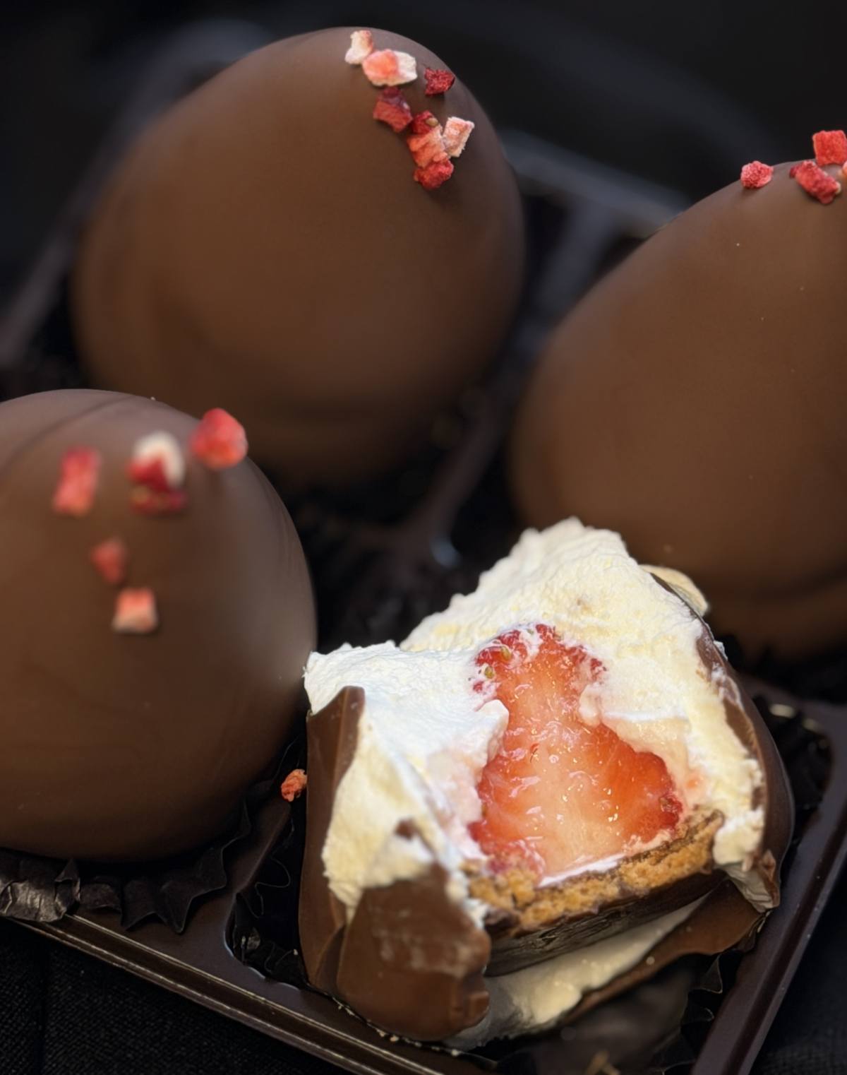 催事では毎回大行列！フレッシュ＆ドライ苺のスイーツが絶品