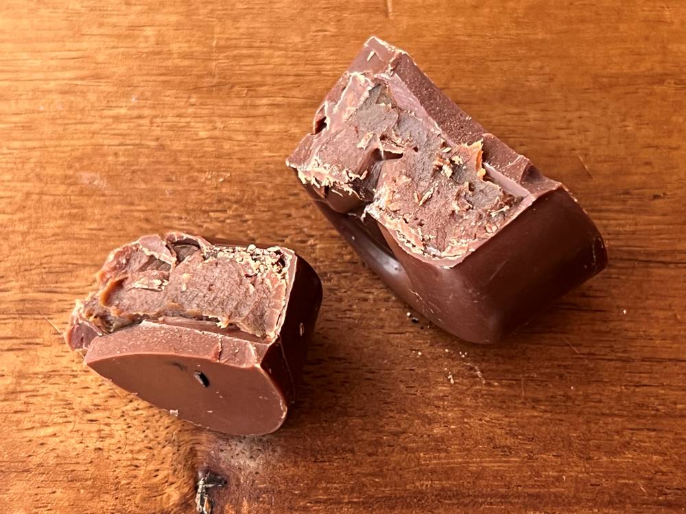「チョコレートコンシェルジュ」の「ツリートゥバーボンボン」（マレーシア）