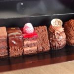 人気チョコケーキのミニサイズセットが楽しい！札幌「リュミエール エ オンブル」