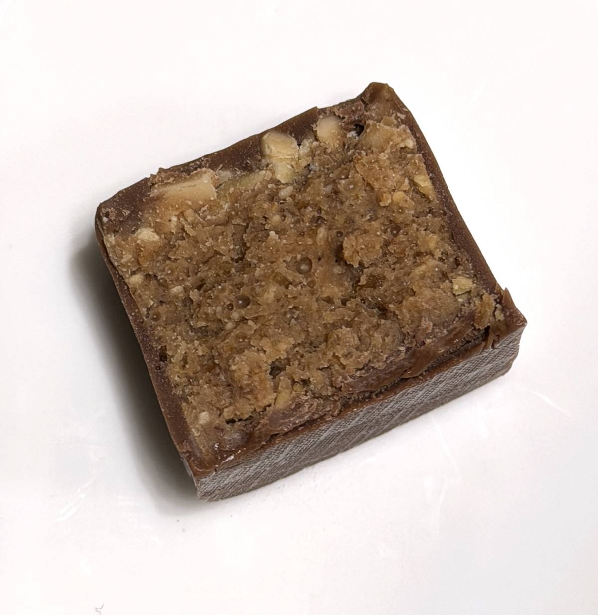 ロッシェプラリネの断面