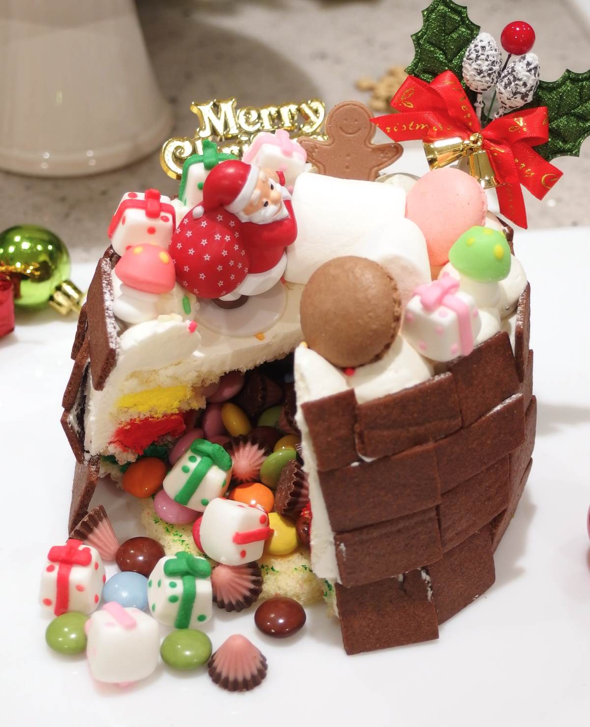 blanctigre〜due〜（ブランティーグル）／お菓子が飛び出す！煙突ギミッククリスマスケーキ