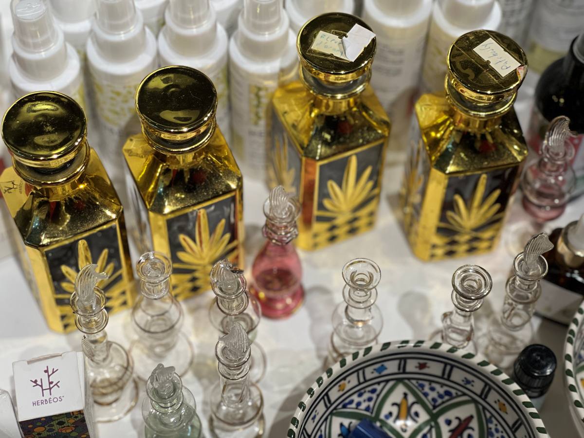 チュニジアパビリオン香水