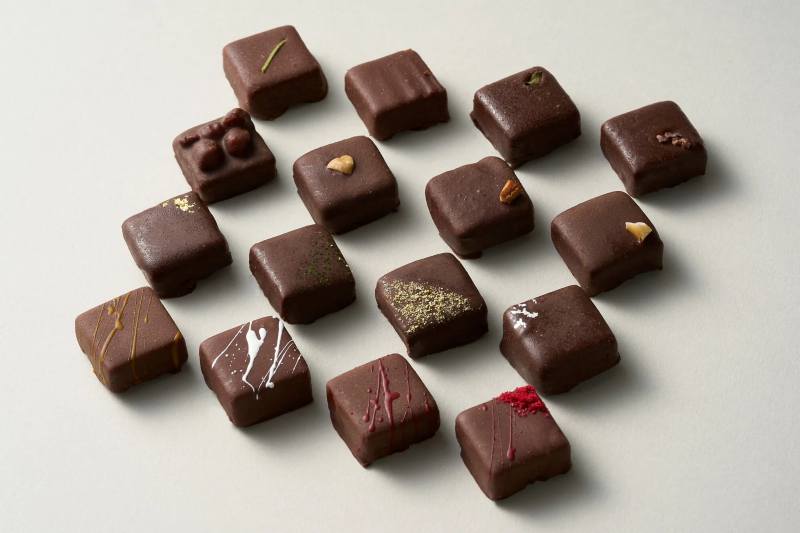 ミニマル「The Four Hands Collection」ボンボンショコラ