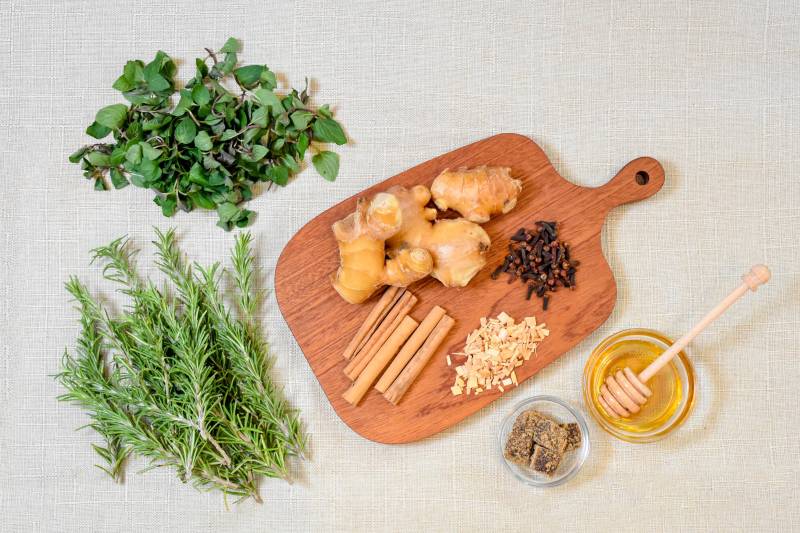 コレクション1：スパイス＆フローラル（担当奥野）