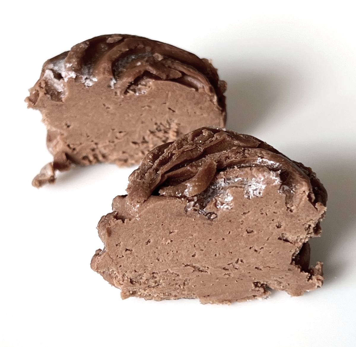 「アルティミ ドゥ ショコラ」の「ミルクチョコ」（ベルギー）