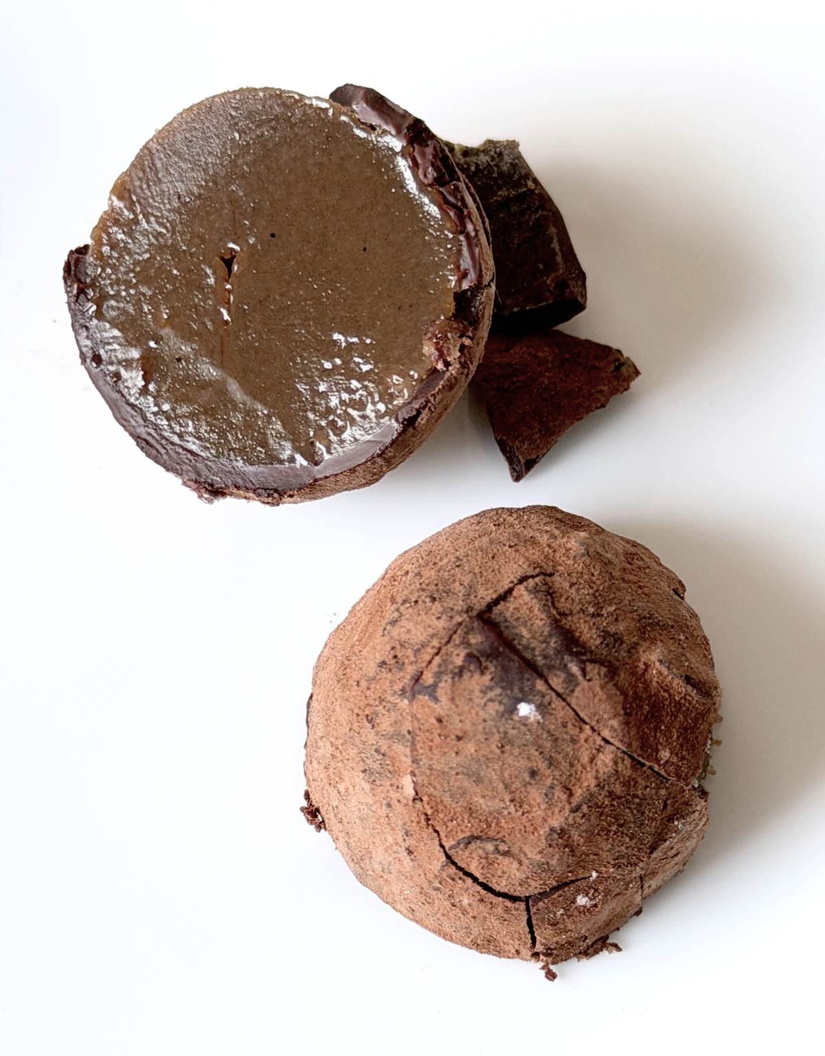 トリュフ アノザ ヴァニーユ＆ジャンドゥーヤ 2,800 円 ※高島屋限定