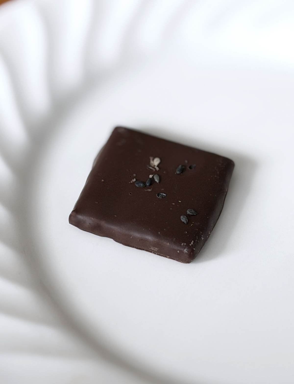 黒ゴマのトフィー